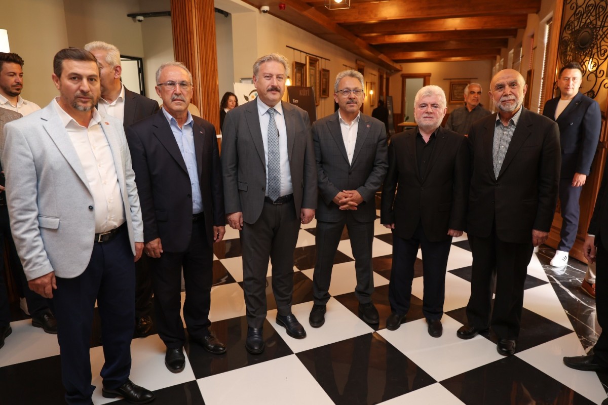 SANATIN MERKEZİ “SANAT MELİKGAZİ” HAT SERGİSİNE EV SAHİPLİĞİ YAPIYOR
