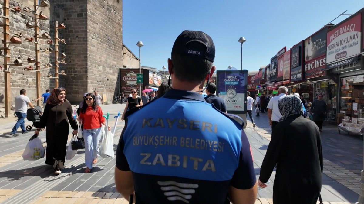 BÜYÜKŞEHİR ZABITASI’NDAN KURBAN BAYRAMI MESAİSİ