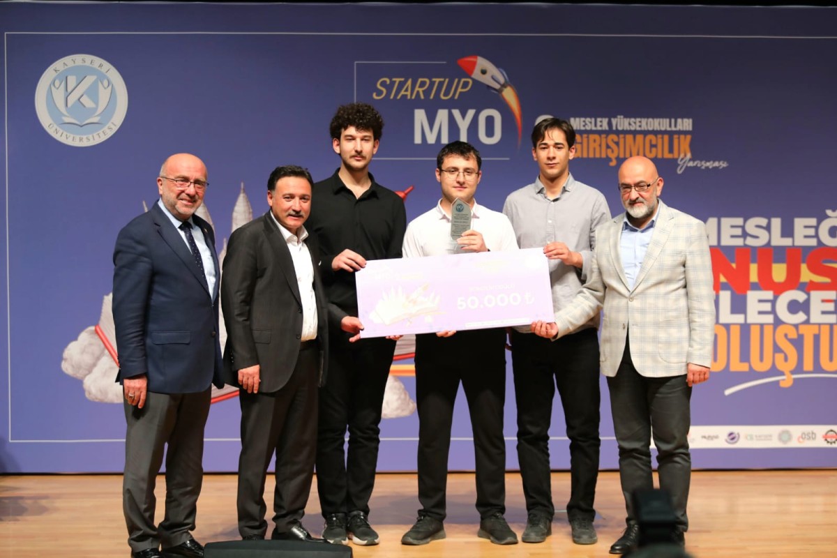 KAYÜ’DE STARTUPMYO 2026 PROJE YARIŞMASI’NIN FİNALİ GERÇEKLEŞTİRİLDİ