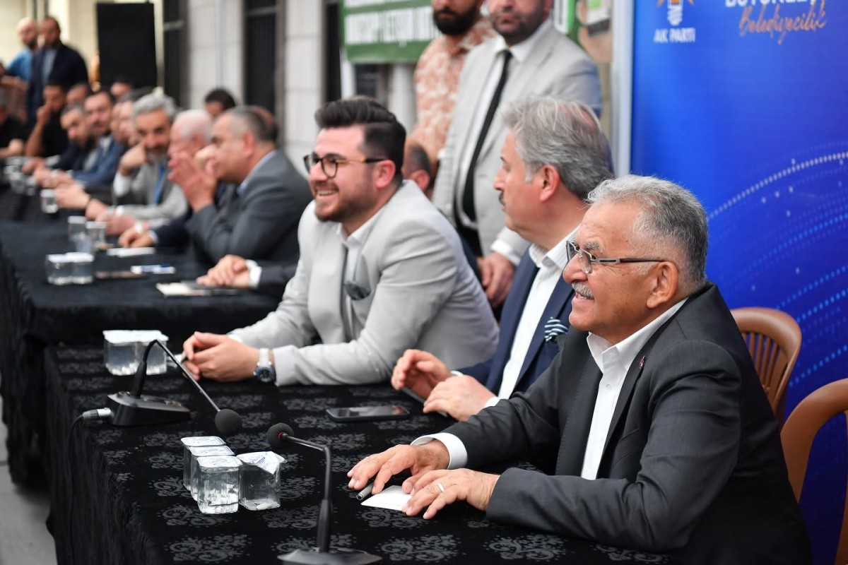 BÜYÜKKILIÇ, MELİKGAZİLİ VATANDAŞLARLA BULUŞTU