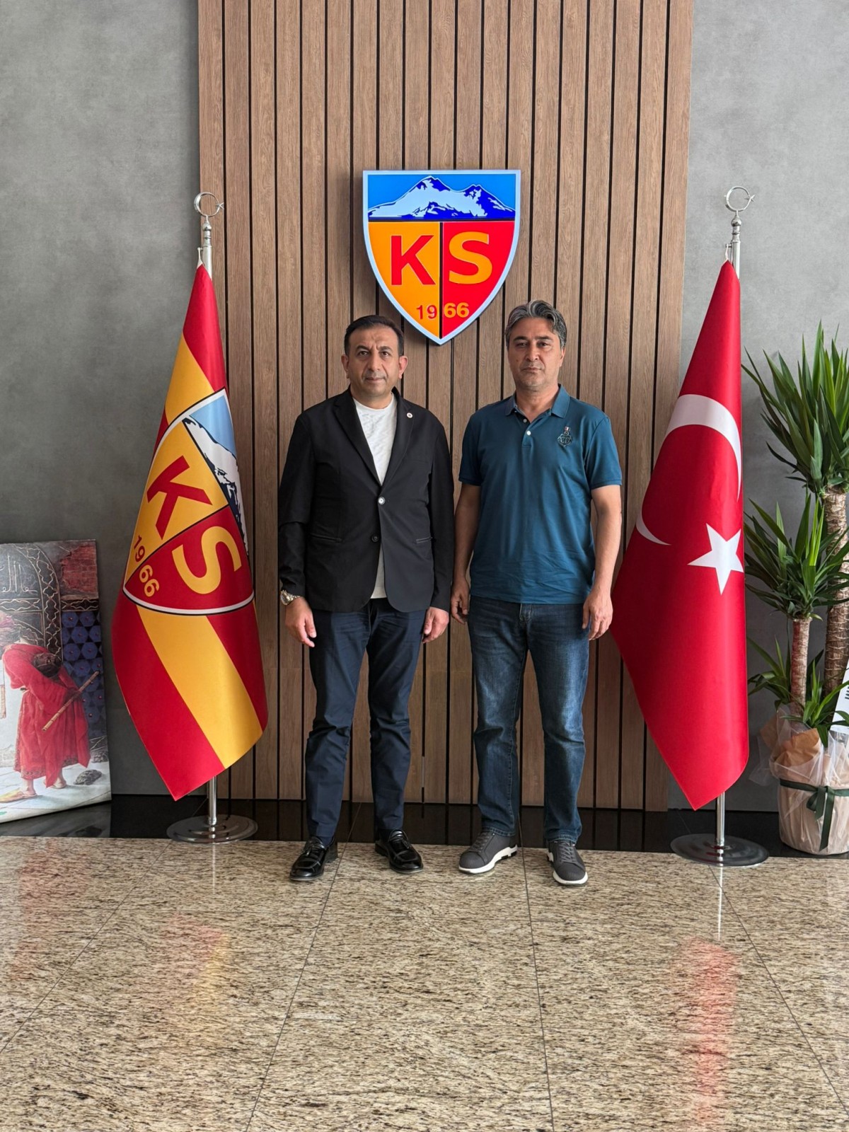 SEBAHATTİN TEKİN, HAYIRLI OLSUN