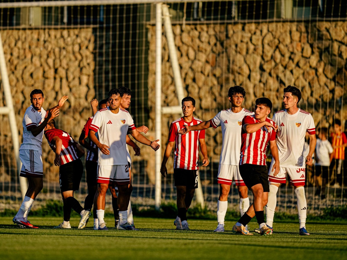 KAYSERİSPOR, PENDİKSPOR ÖNÜNDE DE KAYlP: 1-2