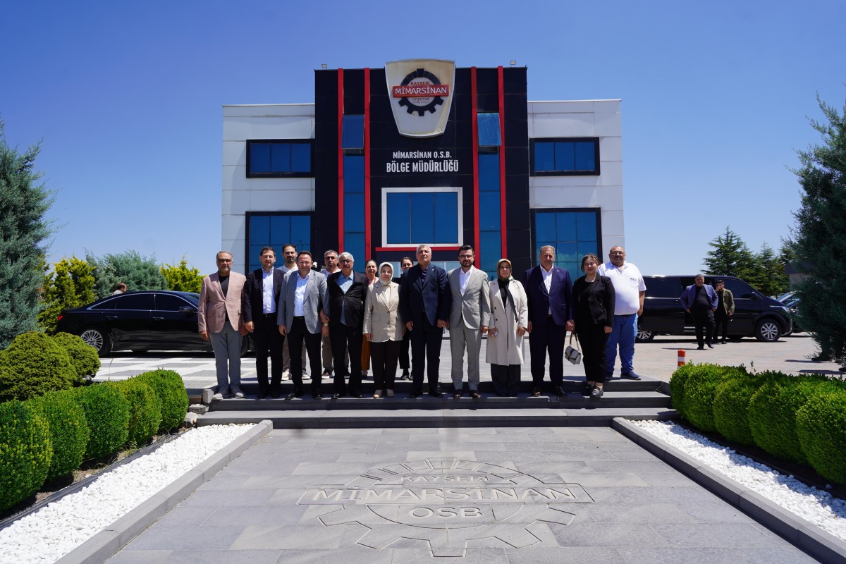 AK PARTİ'DEN SANAYİCİLERLE İSTİŞARE ZİYARETLERİ