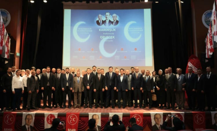 DEVELİ'DE MHP İLÇE KONGRESİ YAPILDI 