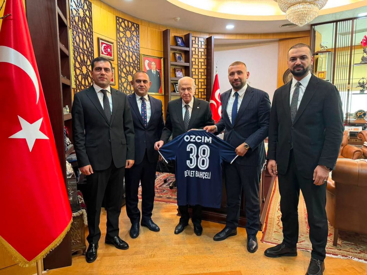 ERCİYES 38 FK'DAN DEVLET BAHÇELİ'YE ZİYARET