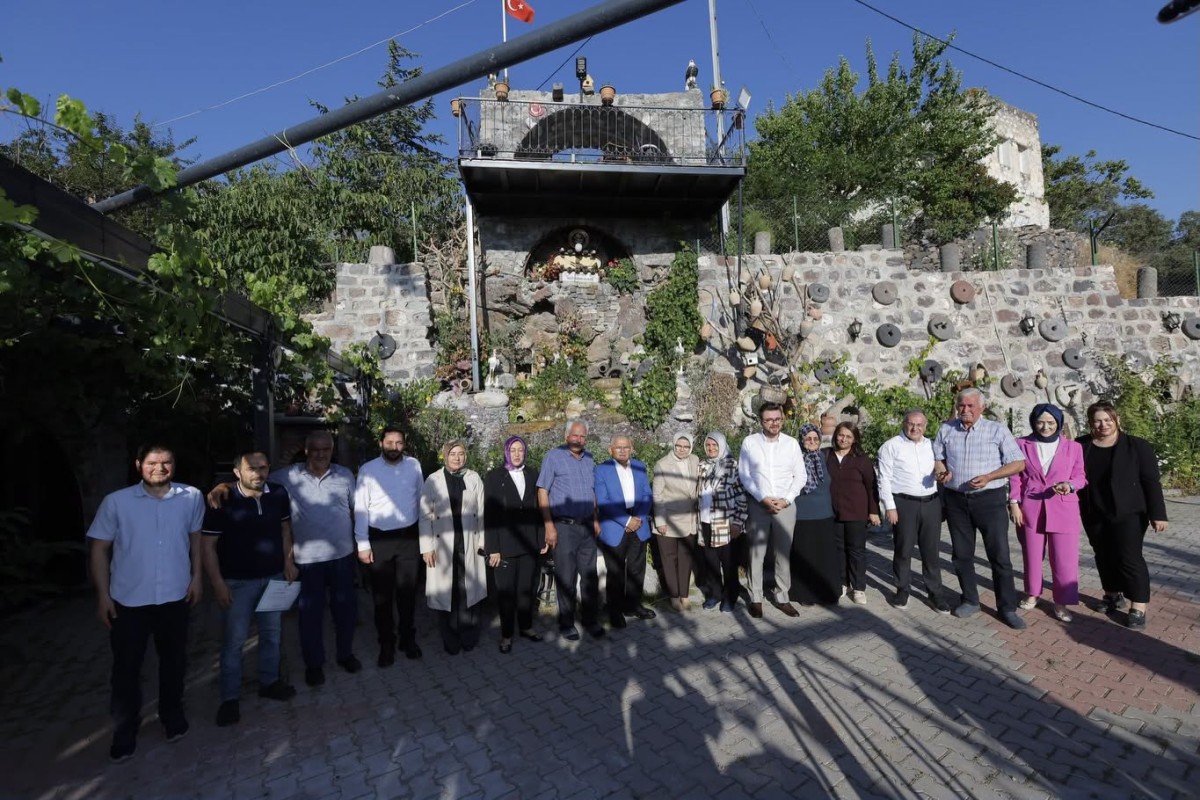 HACILAR’DA EV ZİYARETİNDEN ESNAF TURUNA, TAZİYE ZİYARETİNDEN NOSTALJİ DURAĞINA