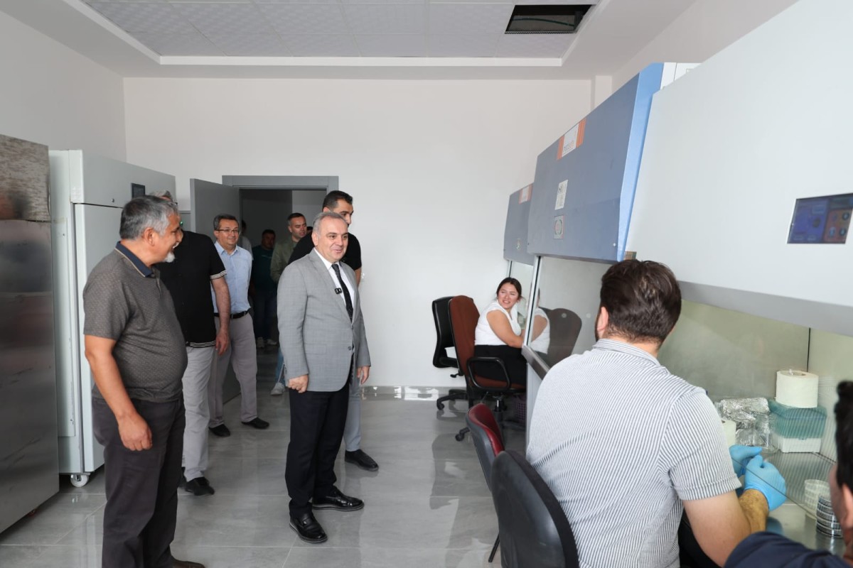 ERCİYES ÜNİVERSİTESİ ZİRAAT FAKÜLTESİ 21 YENİ LABARATUAR İLE DAHA DA GÜÇLENİYOR
