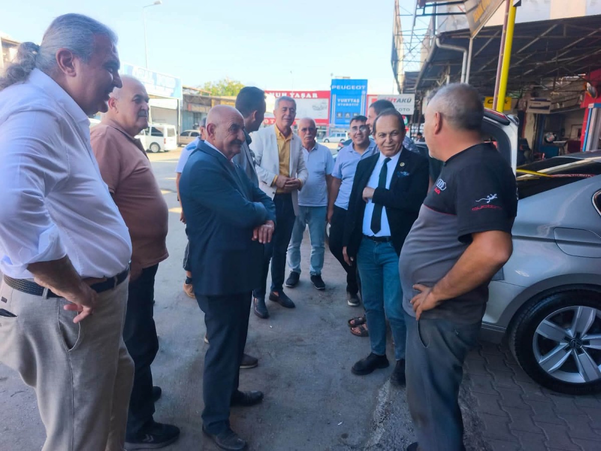İYİ PARTİLİLERDEN ESNAF ZİYARETİ VE YENİ ÜYE KAYlTLARl