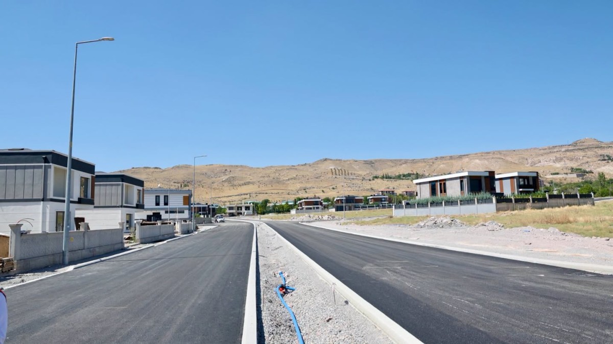 YATAY MİMARİNİN YENİ ADRESİ ERTUĞRULGAZİ’DE ULAŞIM ATAĞI