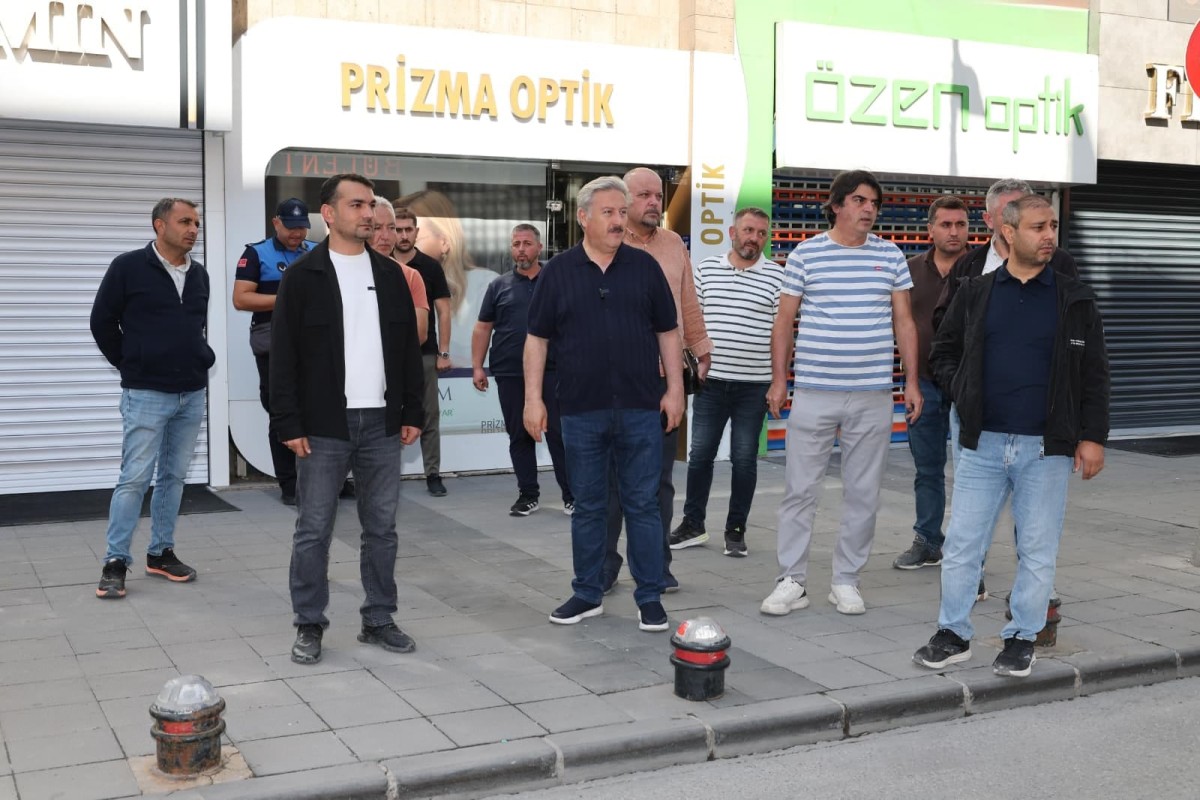 MELİKGAZİ BELEDİYESİ ŞEHRİN MERKEZİNE GÜZEL BİR DOKUNUŞ DAHA YAPIYOR