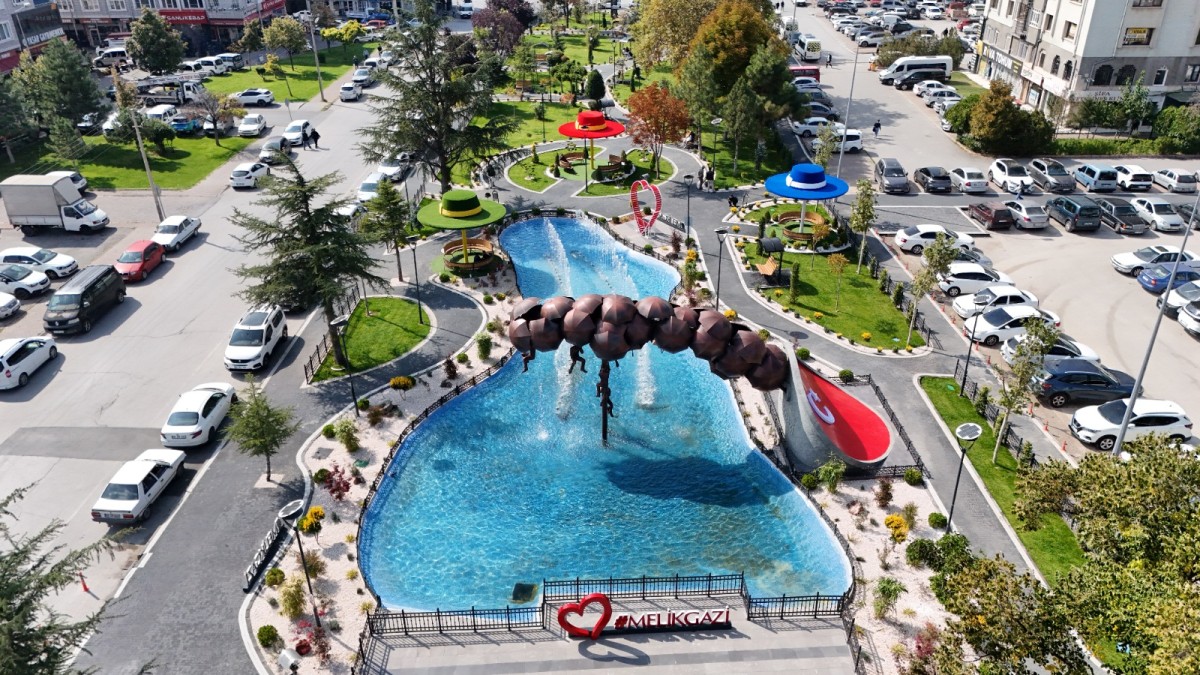 MELİKGAZİ’DE CUMA GÜNÜ ÇİFTE PROGRAM
