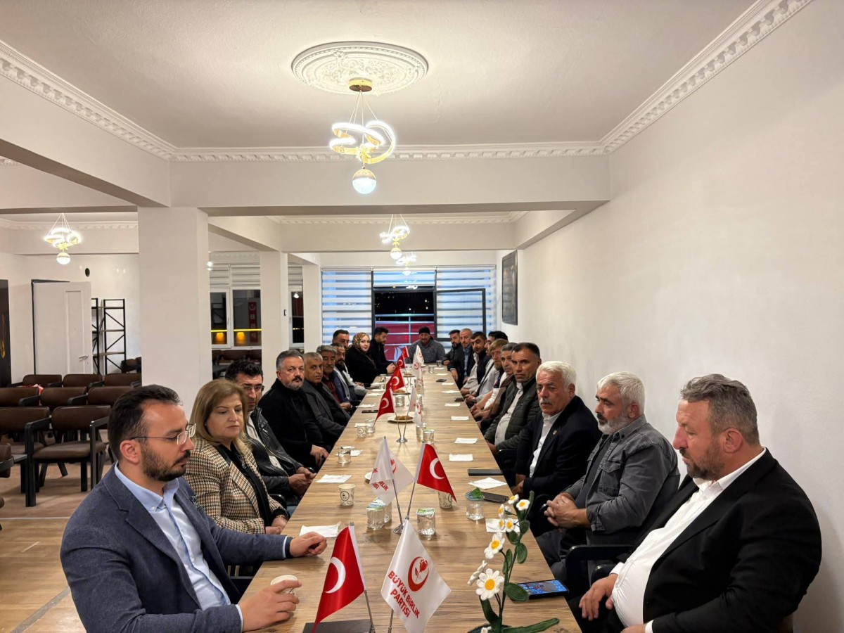 BİRLİKTE GÜÇLÜ, BİRLİKTE KARARLI!