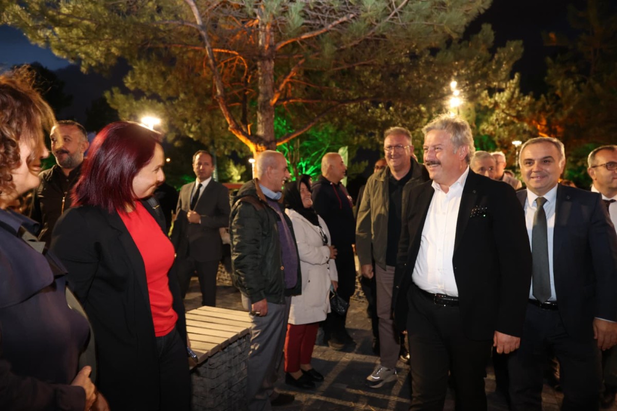 ERÜ KAMPÜSÜNDE YENİ YAŞAM ALANI MELİKGAZİ BELEDİYESİ GENÇLİK PARKI AÇILDI