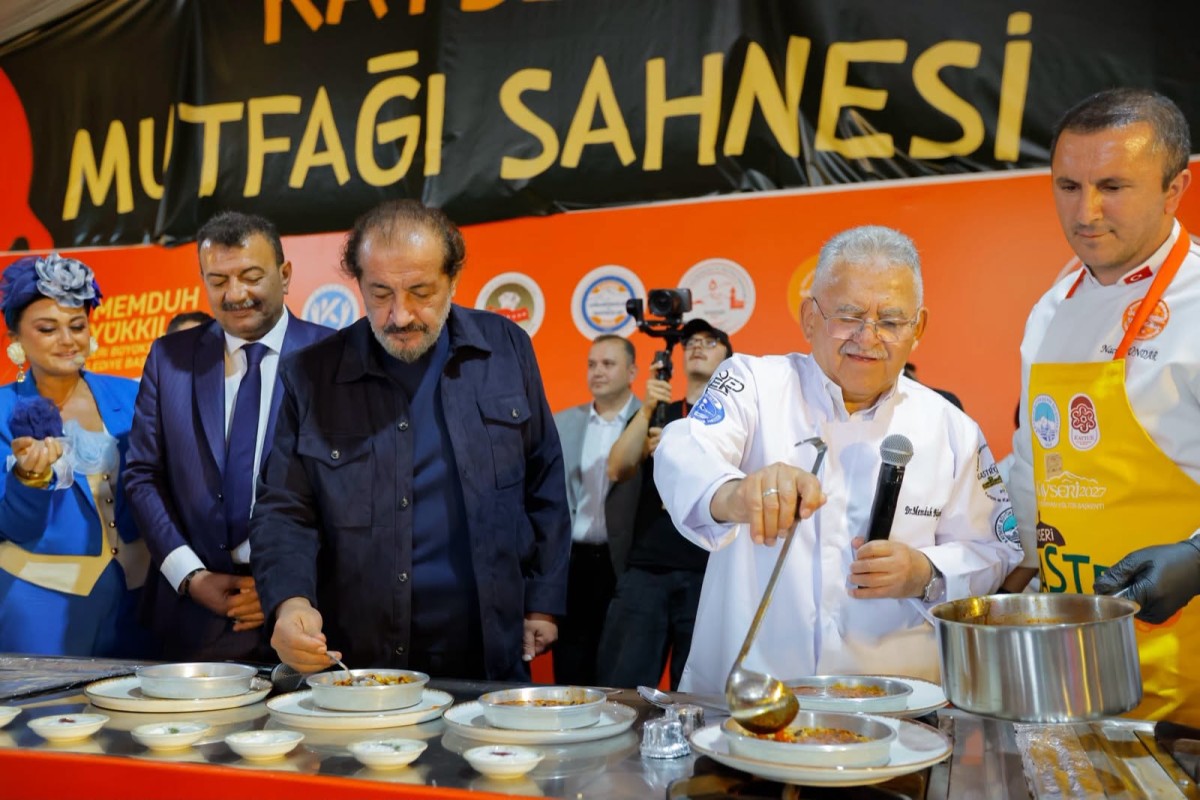 MASTERCHEF ŞEFLERİ YALÇINKAYA VE SİVRİOĞLU’NU AĞIRLADI