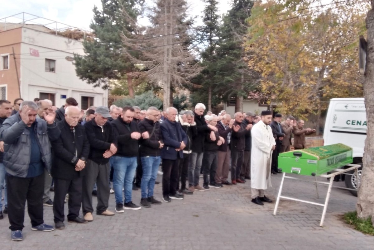 ZİNCİDERELİ NACİ AYRI, VEFAT ETTİ 
