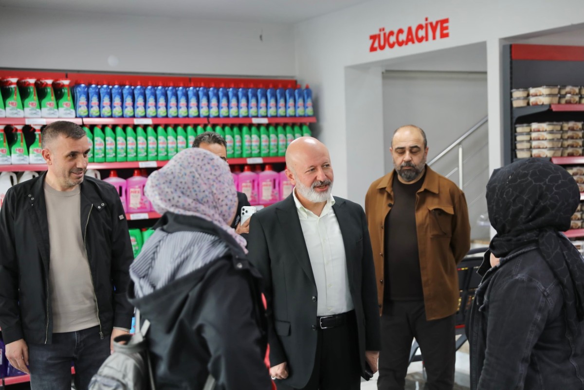 KOCASİNAN’DA KURBAN BAYRAMI ÖNCESİ YÜZLER GÜLÜYOR