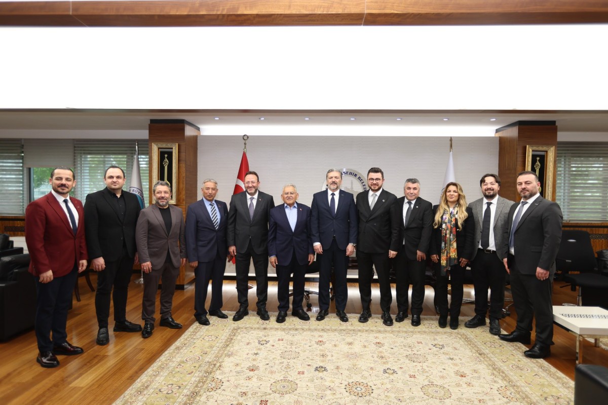 BÜYÜKKILIÇ, MÜSİAD HOLLANDA HEYETİNİ AĞIRLADI