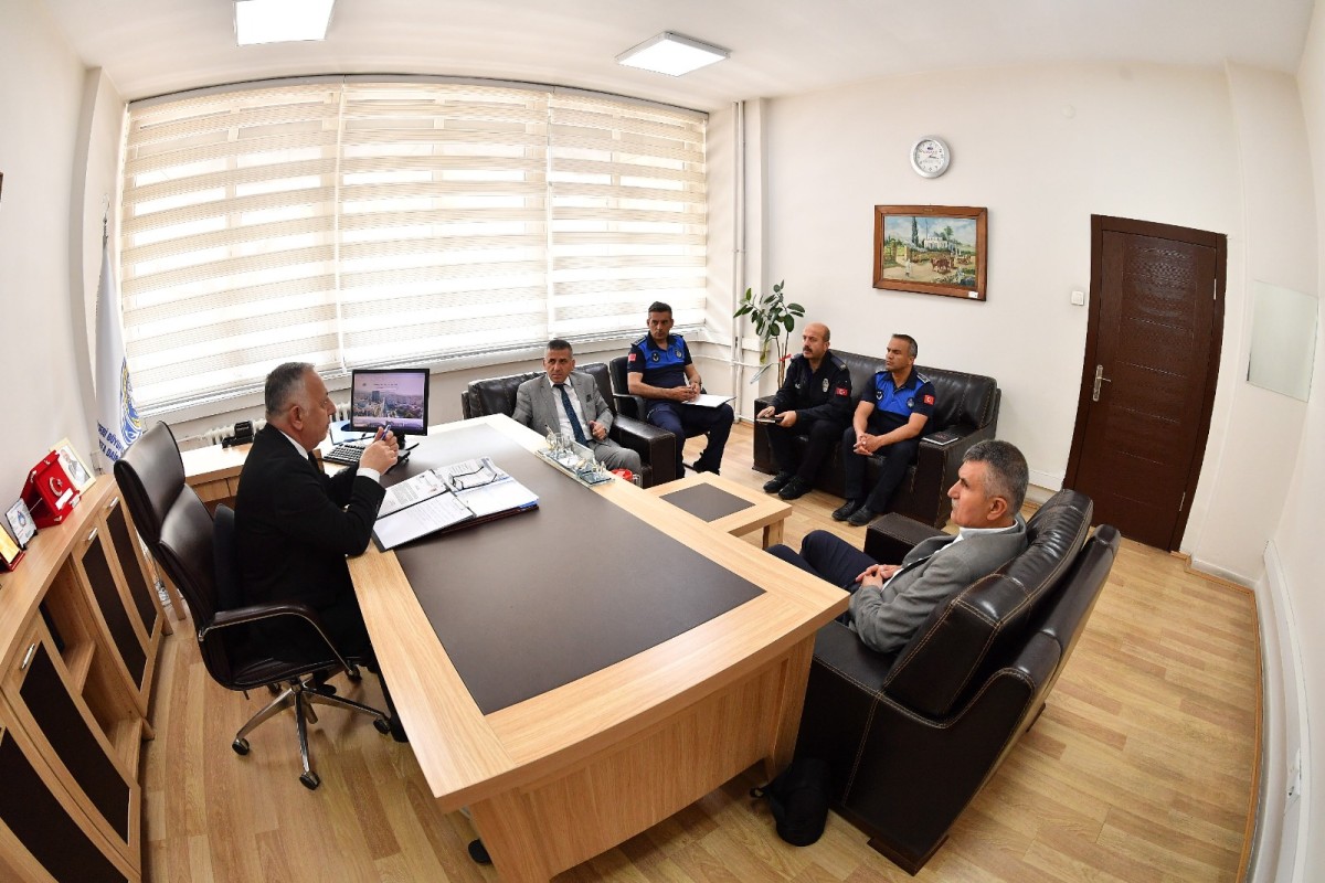 BÜYÜKŞEHİR ZABITASI’NDAN KURBAN BAYRAMI MESAİSİ