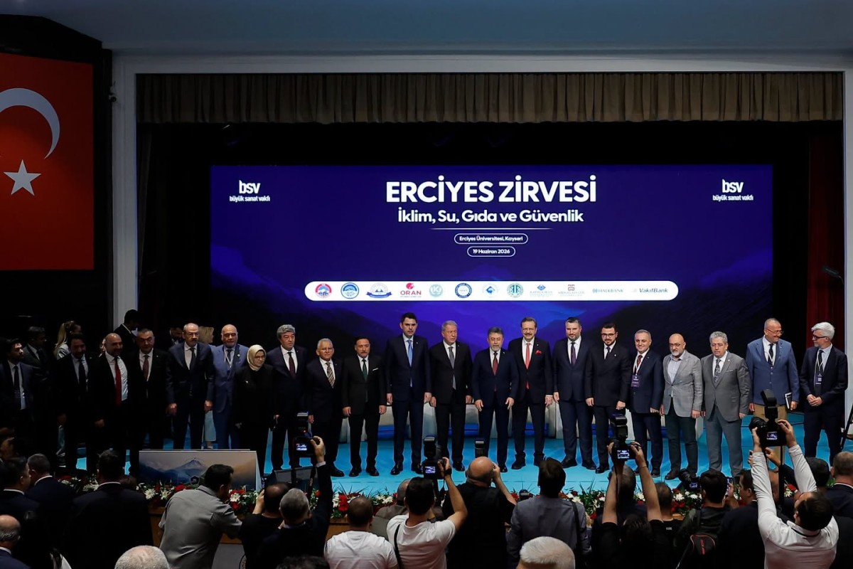 ERCİYES ZİRVESİ’NDE KAYSERİ’NİN SU MASTER PLANINI ANLATTI