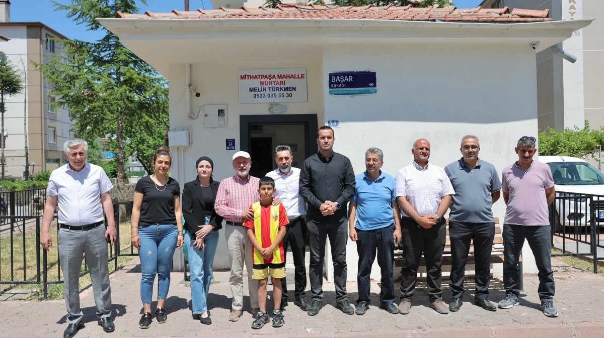 KOCASİNAN’DA MAHALLELERİN NABZI SAHADA TUTULUYOR, ÇÖZÜMLER YERİNDE ŞEKİLLENİYOR