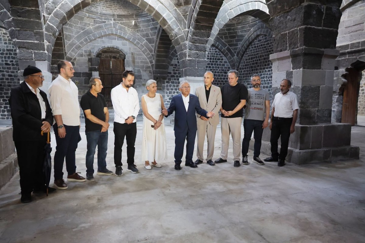 RESTORASYONU TAMAMLANAN 5 ASIRLIK BEDESTEN’DE İNCELEME