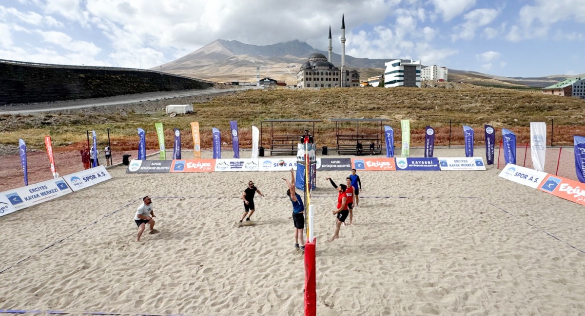 ERCİYES, VOLEYBOL TUTKUNLARINI BULUŞTURACAK
