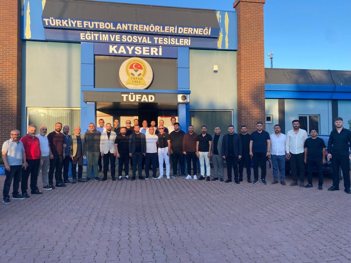 ERCİYES 38 FK'DA YÖNETİM GÖREV BÖLÜMÜ YAPTI
