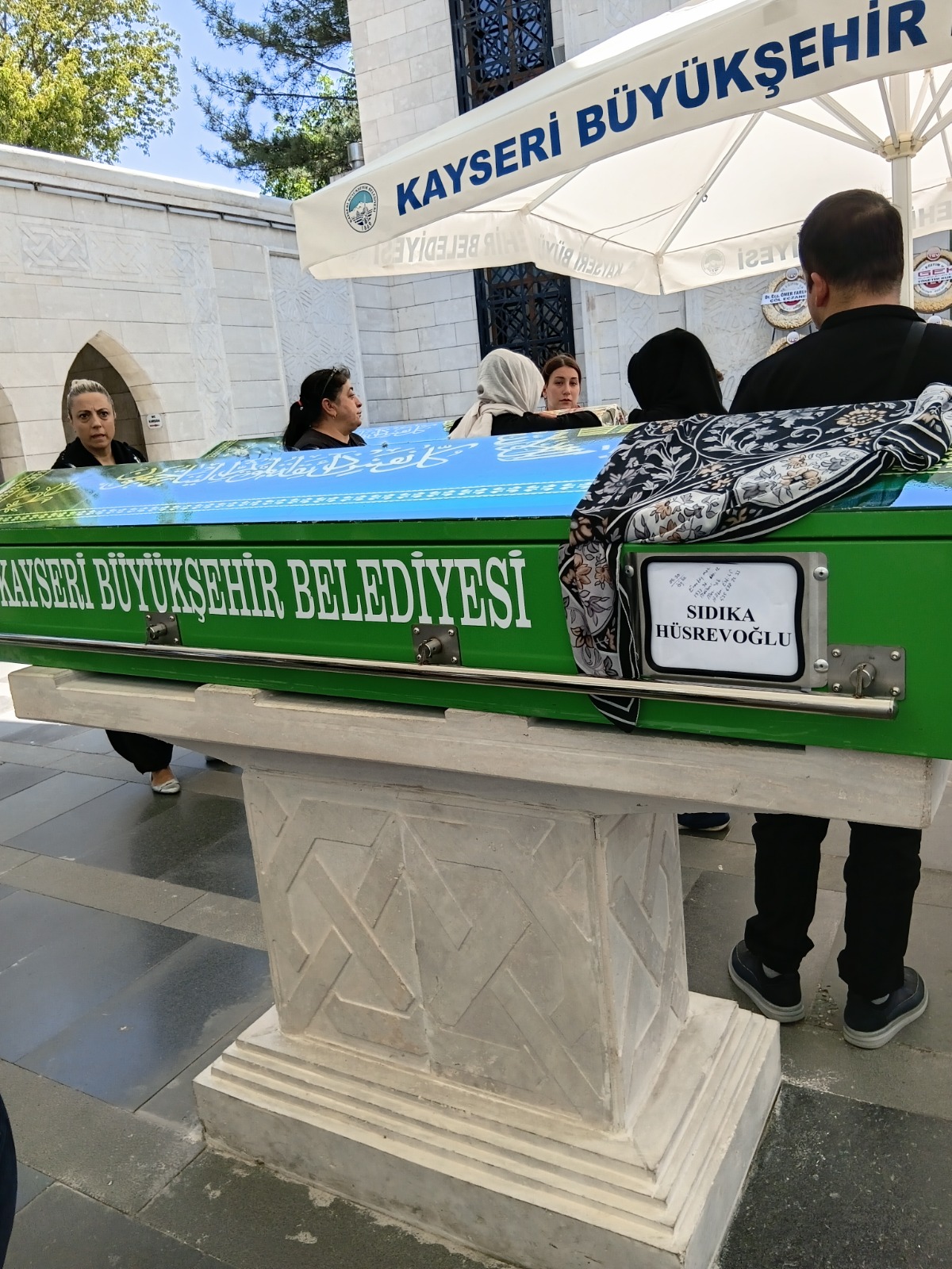 TYB ONURSAL BAŞKANI HÜSREVOĞLU'NUN ANNESİ VEFAT ETTİ