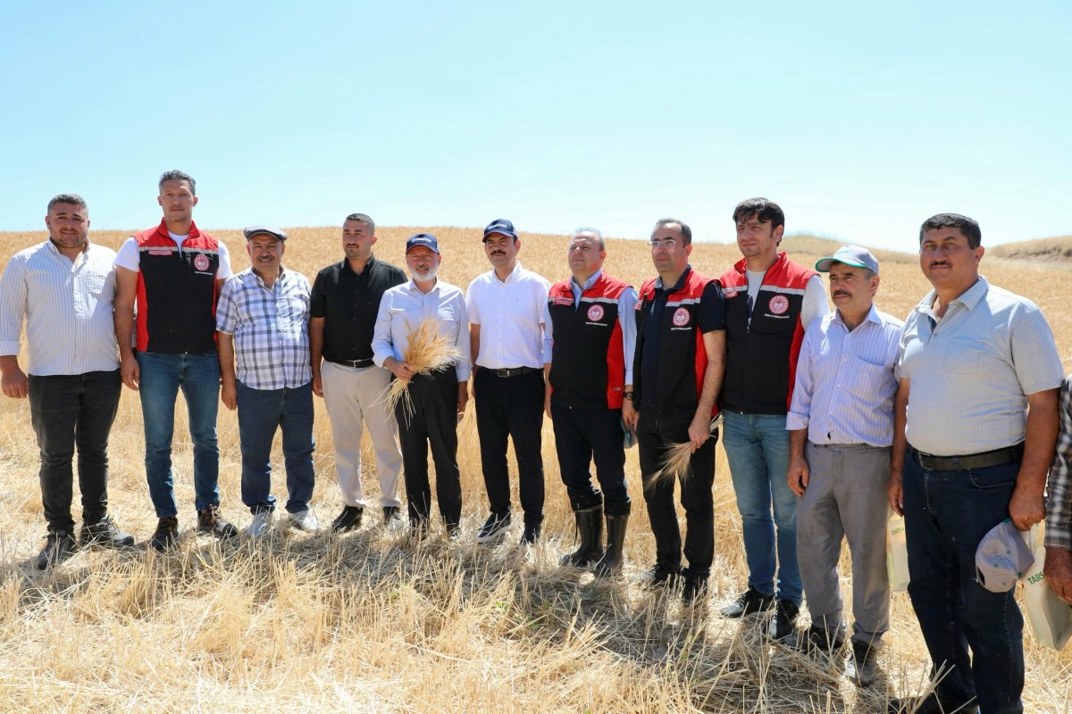 KOCASİNAN’DA TARIM BULUŞMASI HASATLA TAÇLANDI