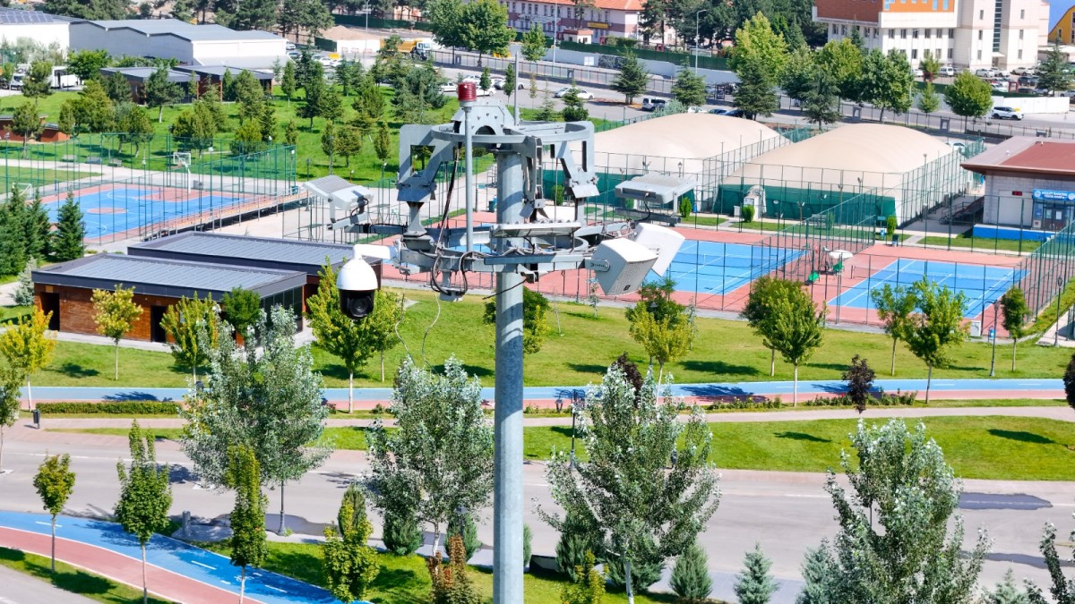 GÜVENLİK KAMERASI AĞI İLE YEŞİL ALANLARDA 7/24 GÜVENLİK ÜST DÜZEYDE