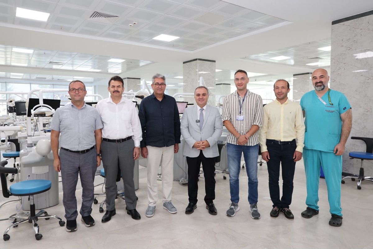 ERÜ DİŞ HEKİMLİĞİ'NDE KAPASİTE HAMLESİ 