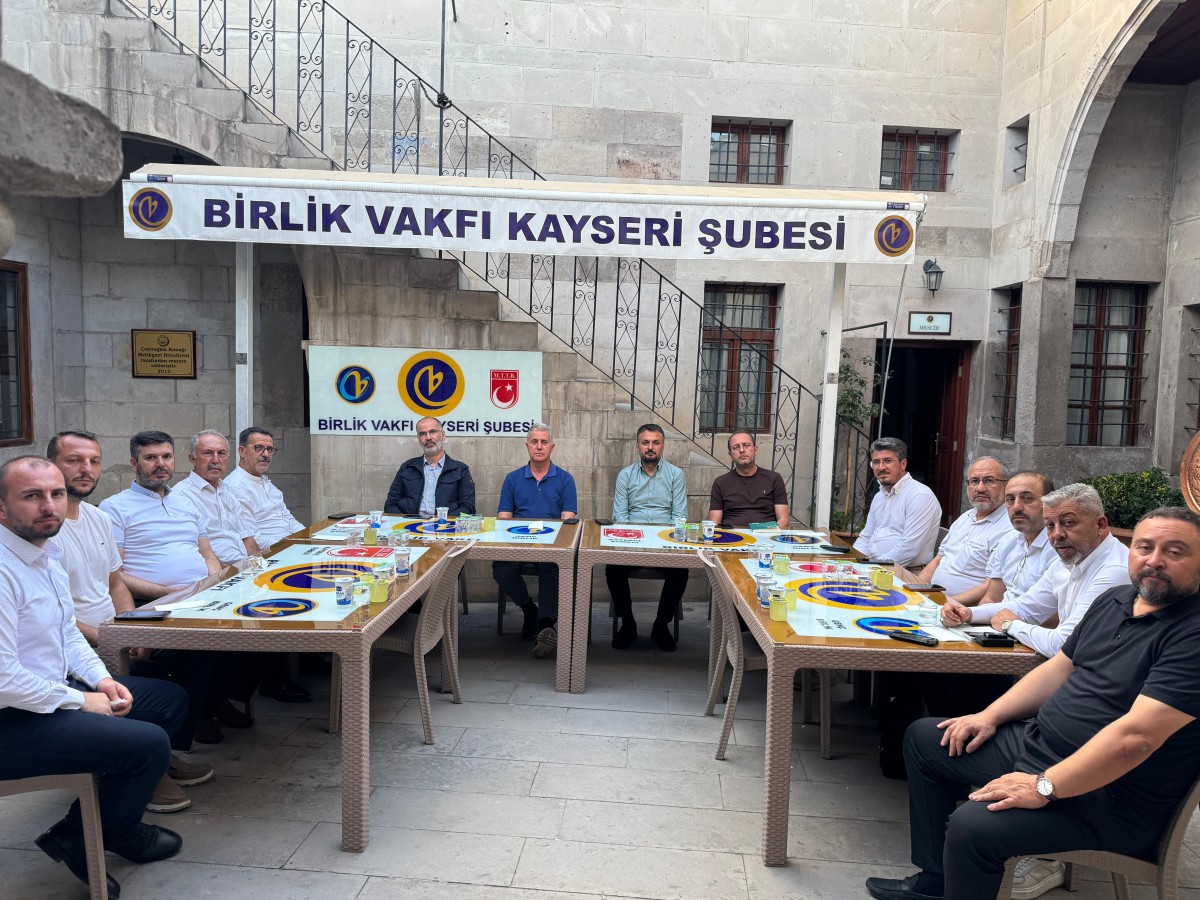 BİRLİK VAKFINDAN DEV ORGANİZASYON İÇİN TOPLANTI