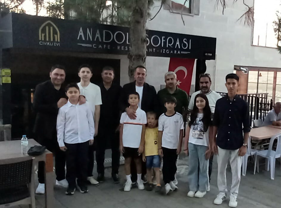DEVELİ CIVIKLISINA ŞAMPİYONLAR LİGİ  SUNUMU