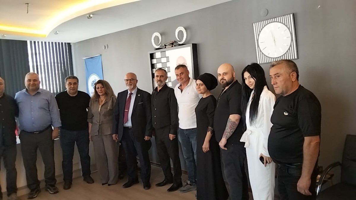 LİBERAL PARTİ MELİKGAZİ KONGRESİNE GENEL BAŞKAN GÜLABİ'DE KATILDl