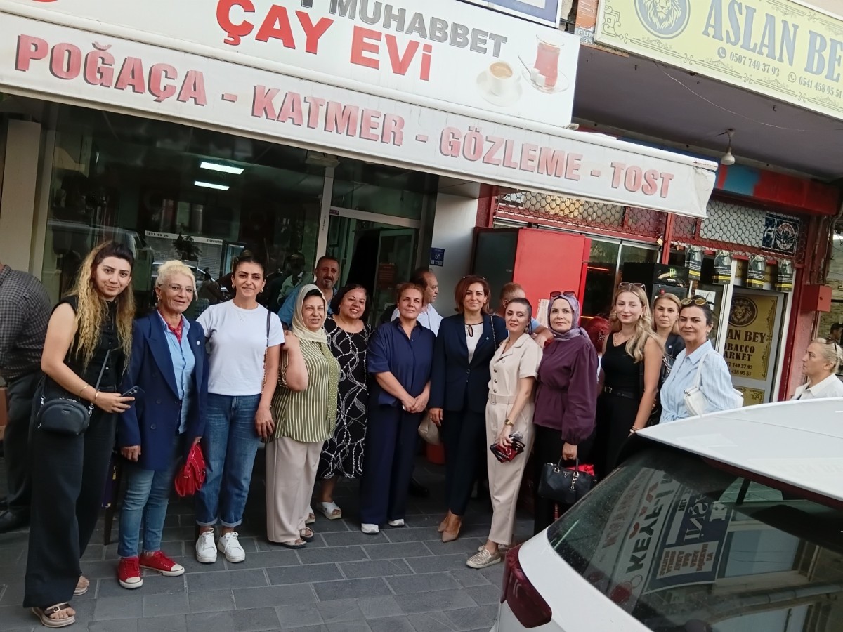 İYİ PARTİ KADIN KOLLARINDAN KEYF-İ MUHABBET ZİYARET 