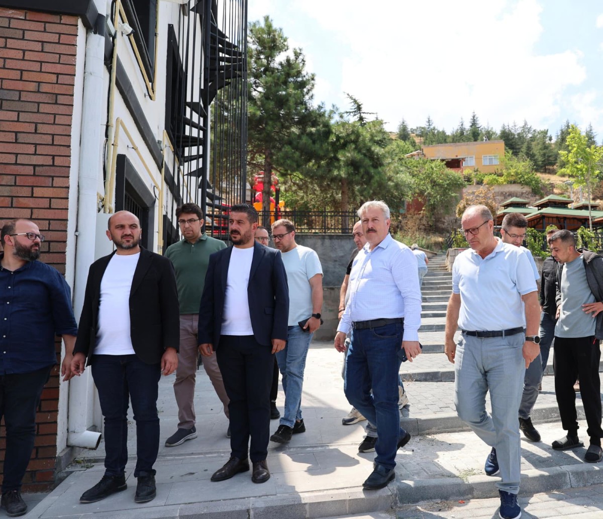 ÇOK FONKSİYONLU “KIRANARDI SOSYAL YAŞAM MERKEZİ” YAKINDA AÇILIYOR