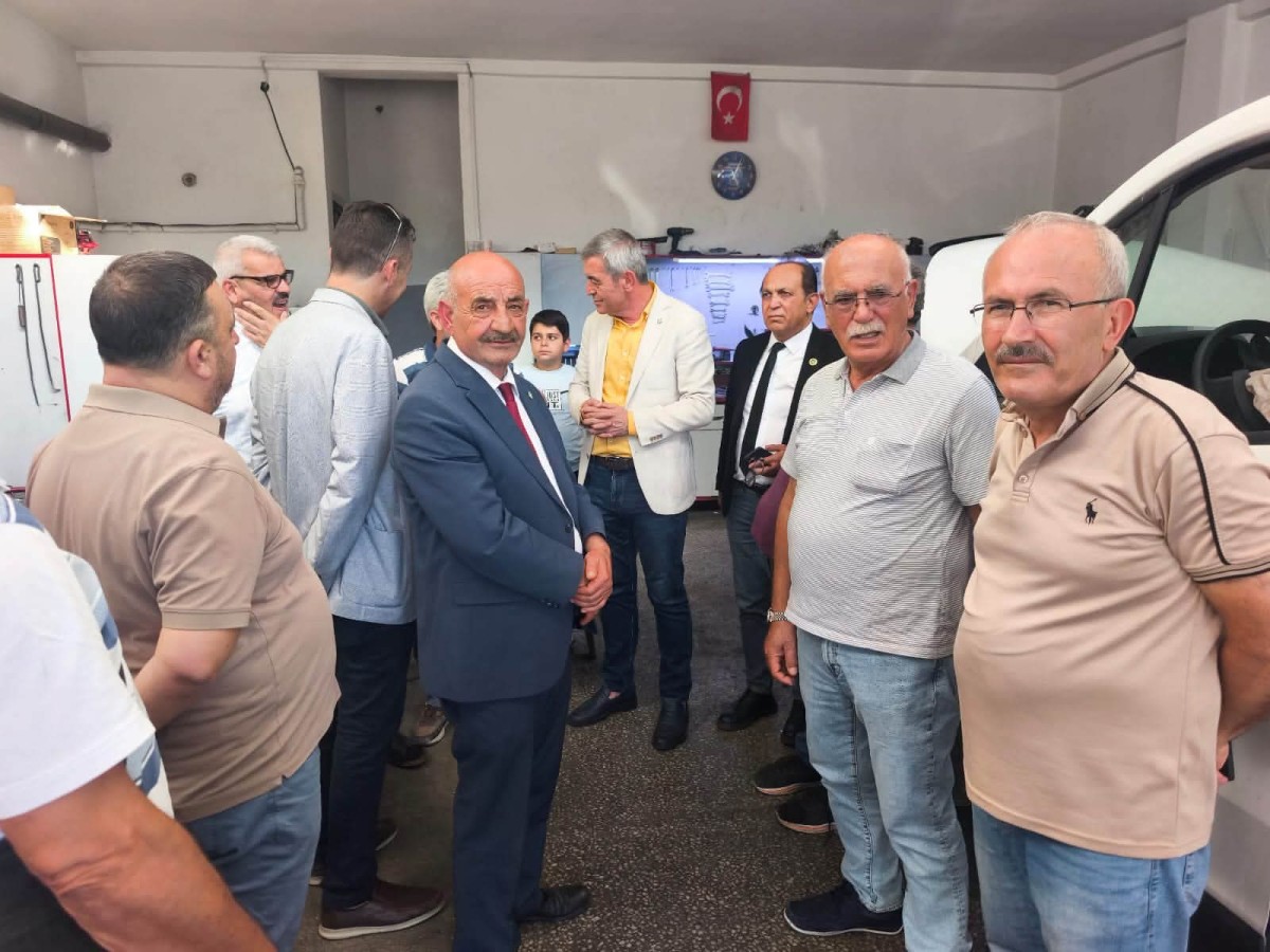 İYİ PARTİLİLERDEN ESNAF ZİYARETİ VE YENİ ÜYE KAYlTLARl