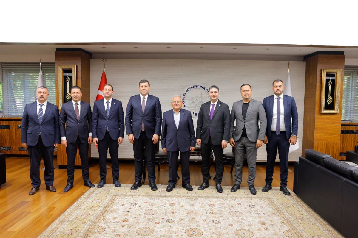 BÜYÜKKILIÇ: “CUMHUR İTTİFAKI OLARAK KAYSERİ İÇİN UYUM İÇERİSİNDE ÇALIŞIYORUZ”