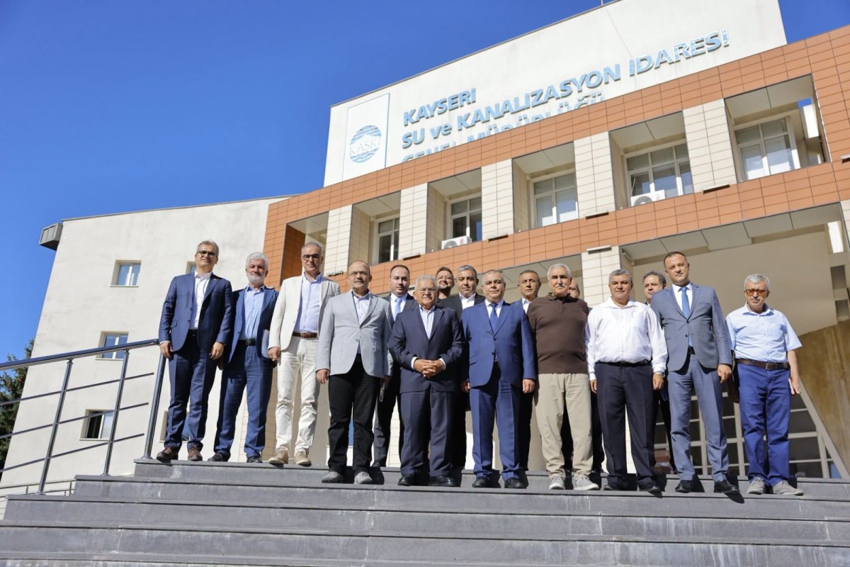 BAŞKAN BÜYÜKKILIÇ’A KASKİ’DEN GÜÇLÜ “YATIRIM” SUNUMU