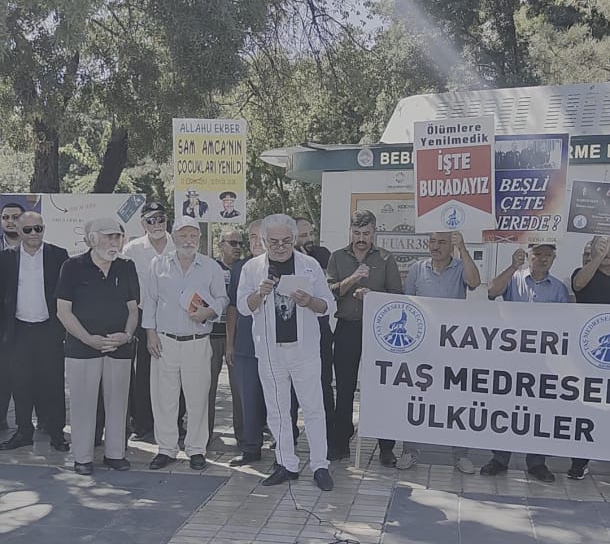 TÜRKMEN: 12 EYLÜL'Ü LANETLİYORUZ 