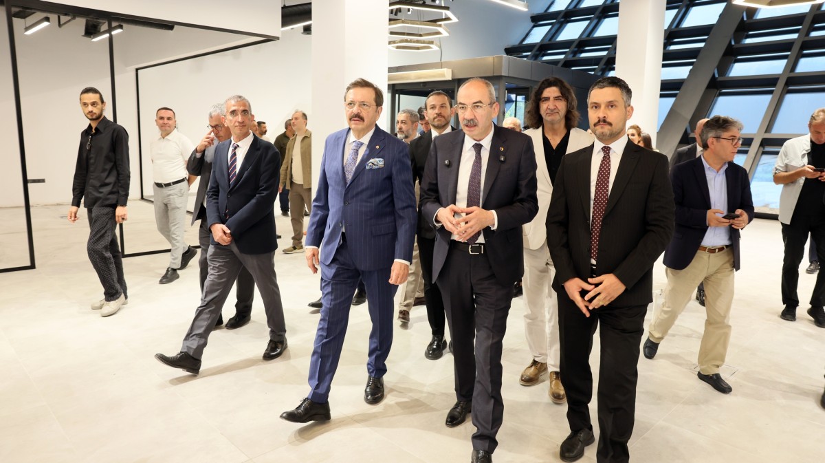 TOBB BAŞKANI RİFAT HİSARCIKLIOĞLU’NDAN KAYSERİ TİCARET ODASI’NA ZİYARET