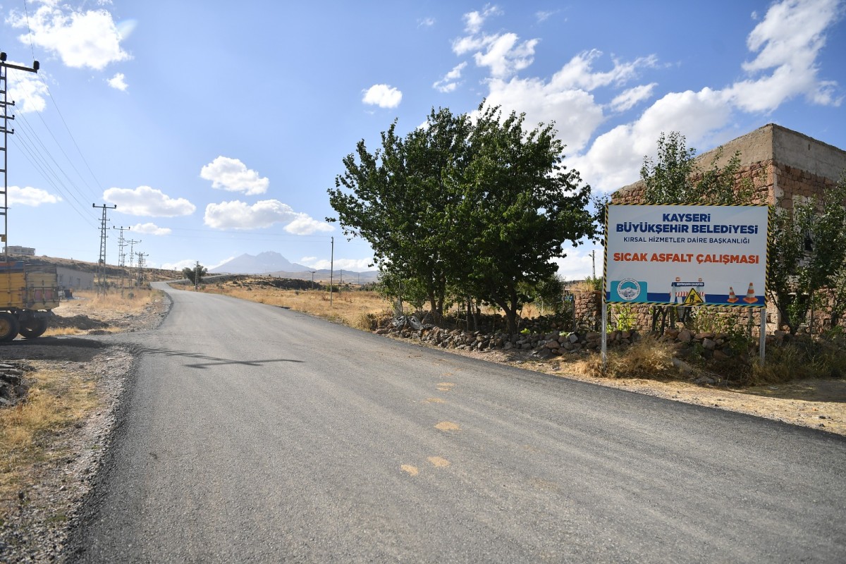 TOMARZA-TALAS KIRSAL YOLUNDA GENİŞLETME VE SICAK ASFALT ÇALIŞMASI