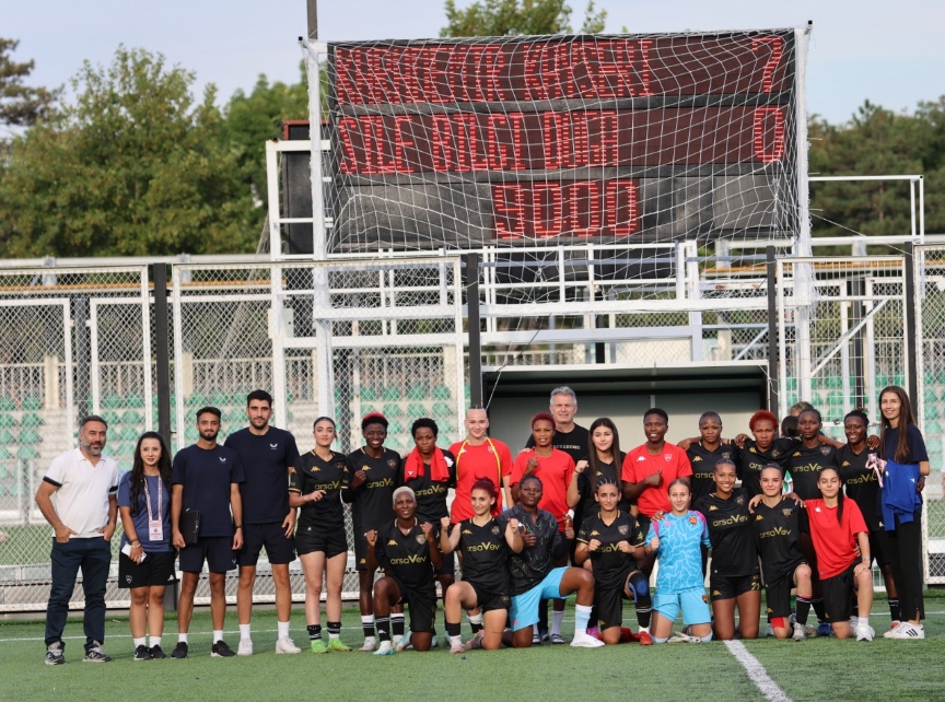 KlZLAR YEDİ BİTİRDİ: 7-0
