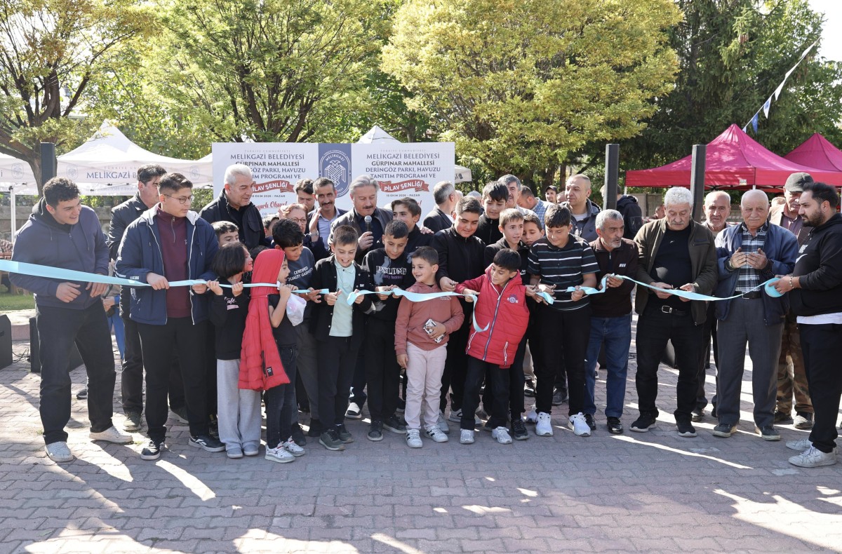 GÜRPINAR’IN YENİLENEN PARKI VE HAVUZU YENİ HALİYLE MAHALLEYE ÇOK YAKIŞTI