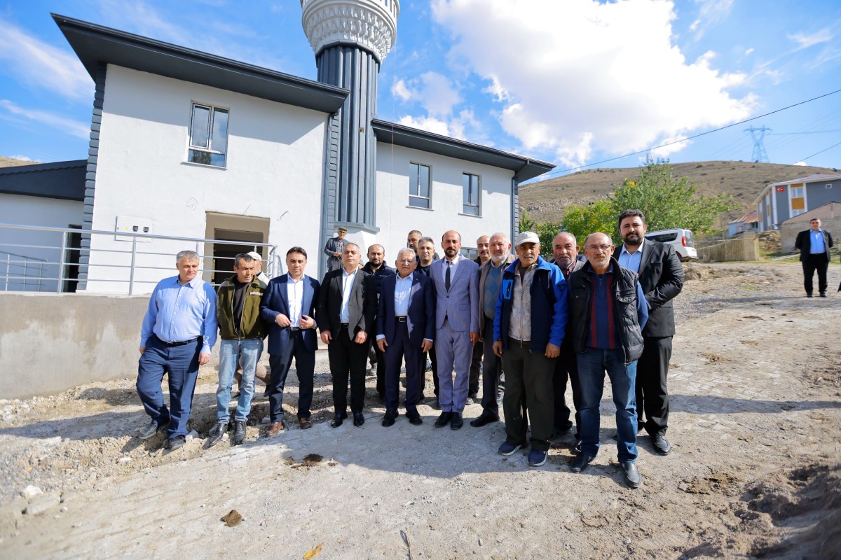YEDİOLUK CAMİİ YENİDEN İBADETE KAZANDIRILDI