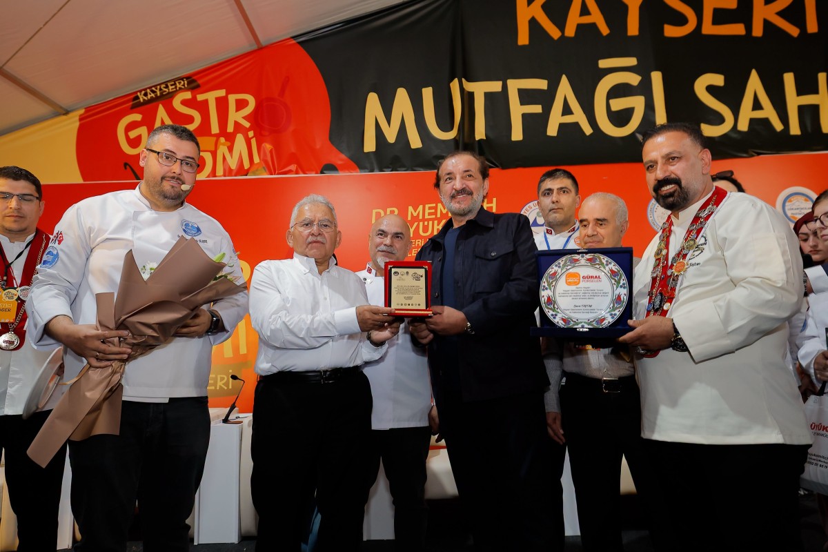 MASTERCHEF ŞEFLERİ YALÇINKAYA VE SİVRİOĞLU’NU AĞIRLADI